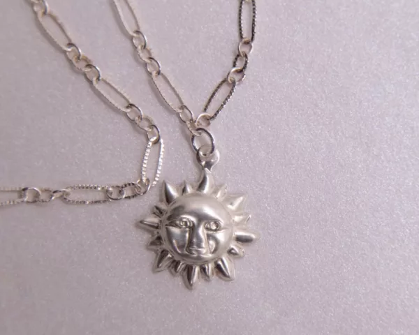 Sunshine bracelet, PurlyNude Permanent jewelry