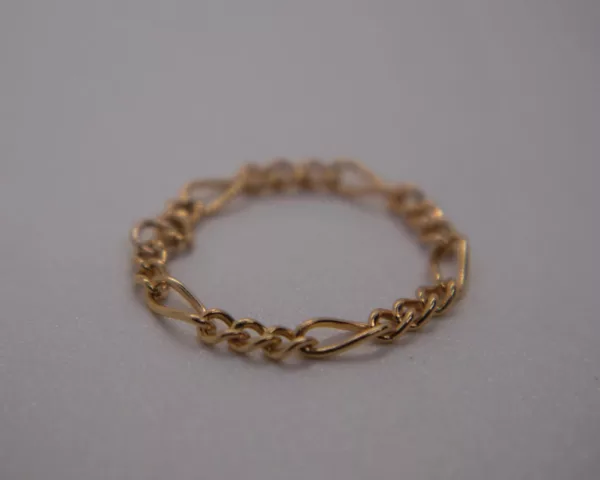 14k gold Figaro Chain Ring