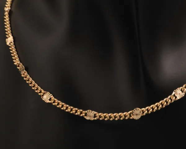 Starburst Chain, Permanent jewelry near San Diego
