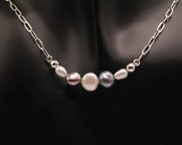 Neia Necklace - 925 Sterling Silver + Freshwater Pearl