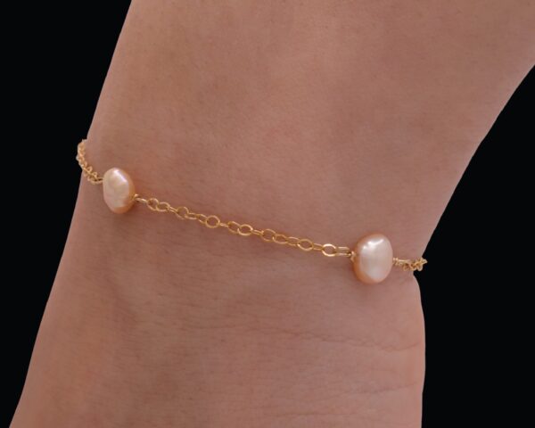 Hailey bracelet - 14k gold filled + Freshwater Pink Pearls
